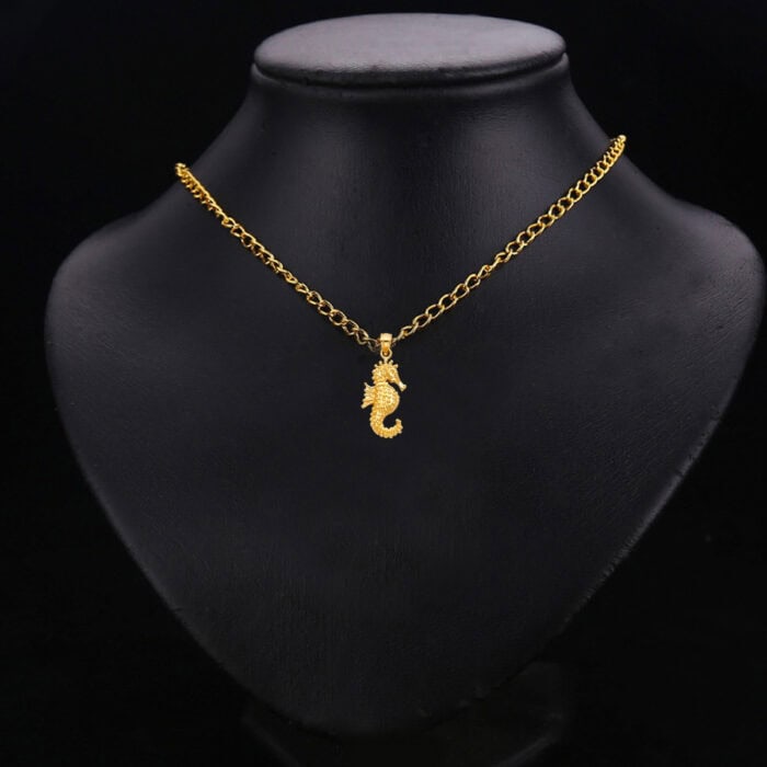 14K Yellow Gold Sea Horse Pendant - Image 2